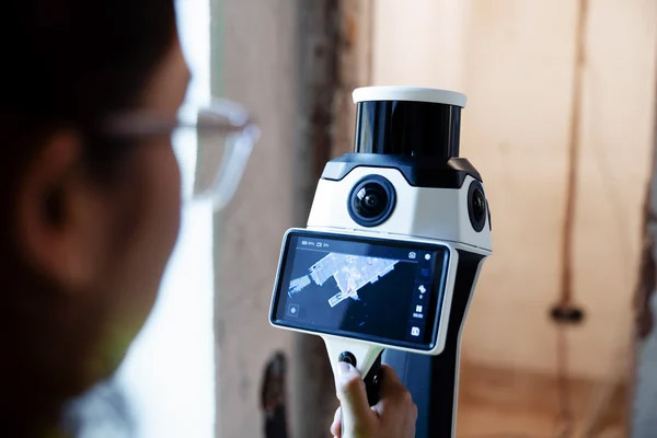 NavVis MLX handheld laser scanner launches